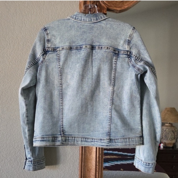 Seven7 Light Blue Denim Jacket NEW - Picture 3 of 6